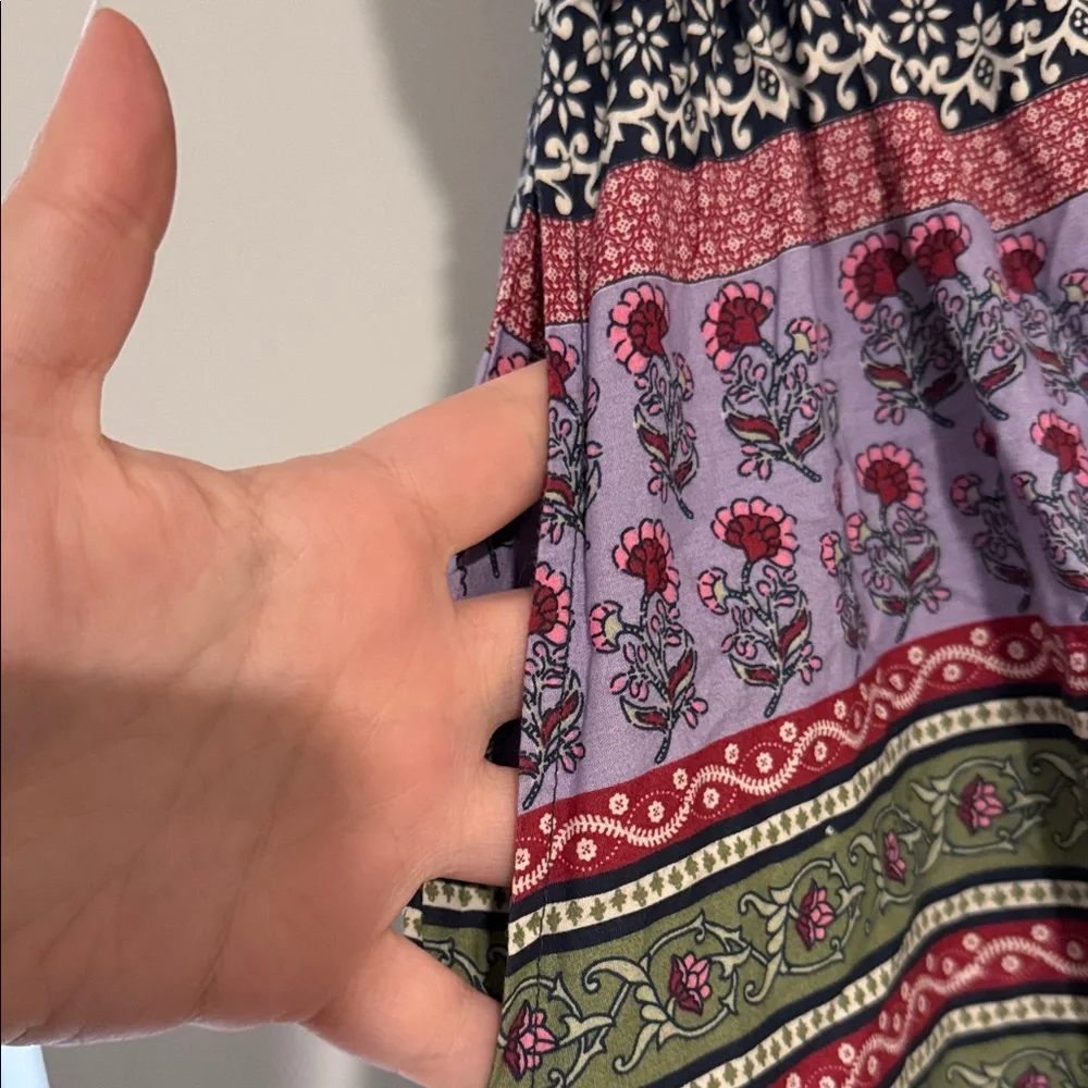 LÉA Floral Striped Ruffle Dress - Picture 4 of 11